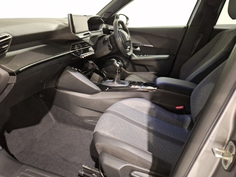 Used Peugeot 2008 2024 for sale - 77352751: Photo 5