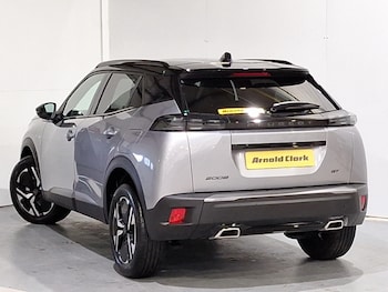 Used Peugeot 2008 2024 for sale - 75921168: Photo