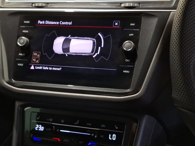 Used Volkswagen Tiguan 2023 for sale - 76091842: Photo 12