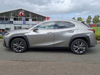 Used Lexus UX 2023 for sale - 79673315: Photo