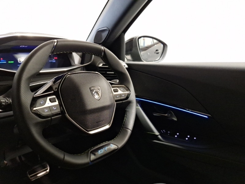 Used Peugeot 2008 2025 for sale - 76440234: Photo 10