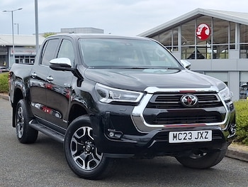 Used Toyota Hilux 2023 for sale - 75353682: Photo