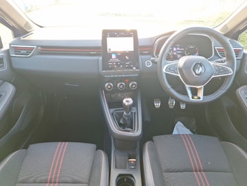 Used Renault Clio 2023 for sale - 79368418: Photo