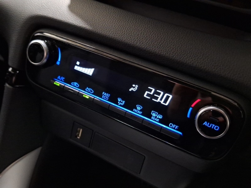 Used Toyota Yaris 2022 for sale - 76348461: Photo 16