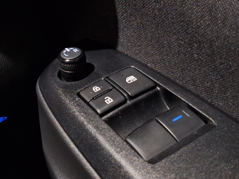 Used Toyota Yaris 2022 for sale - 76348461: Photo 18