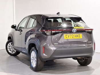 Used Toyota Yaris Cross 2022 for sale - 76358731: Photo