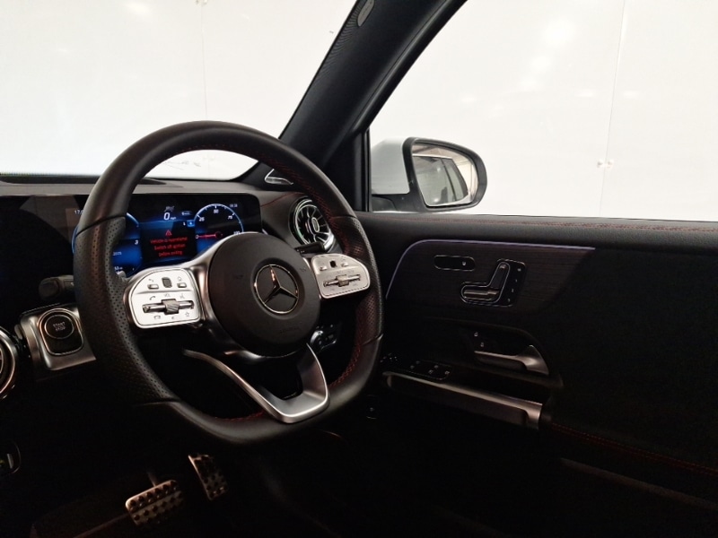 Used Mercedes-Benz EQB 2023 for sale - 76721733: Photo 10