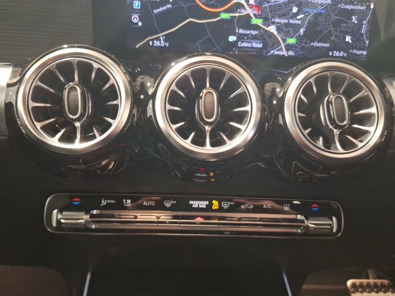 Used Mercedes-Benz EQB 2023 for sale - 76721733: Photo 15