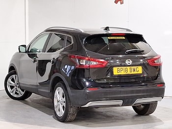 Used Nissan Qashqai 2018 for sale - 77974938: Photo