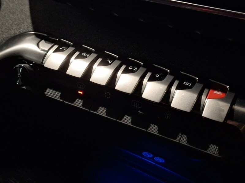 Used Peugeot 5008 2019 for sale - 77964037: Photo 16