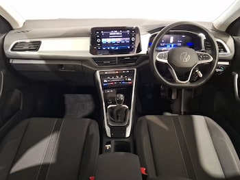 Used Volkswagen T-Roc 2022 for sale - 75566105: Photo