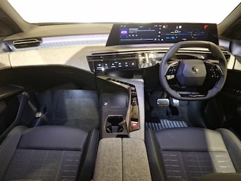 Used Peugeot 3008 2025 for sale - 76602244: Photo