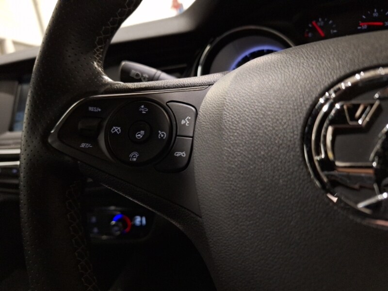 Used Vauxhall Insignia 2019 for sale - 76795268: Photo 17