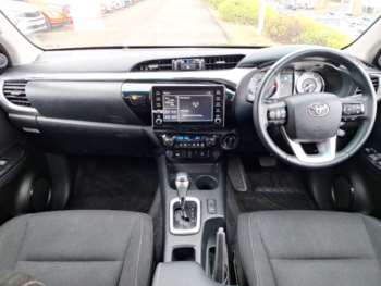 Used Toyota Hilux 2023 for sale - 74612899: Photo