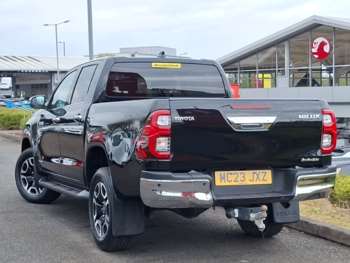 Used Toyota Hilux 2023 for sale - 74612899: Photo