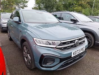 Used Volkswagen T-Roc 2024 for sale - 79700540: Photo