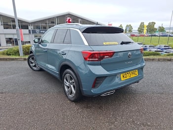 Used Volkswagen T-Roc 2024 for sale - 79700540: Photo