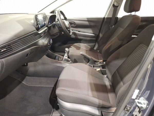 Used Hyundai i20 2023 for sale - 76108053: Photo 5