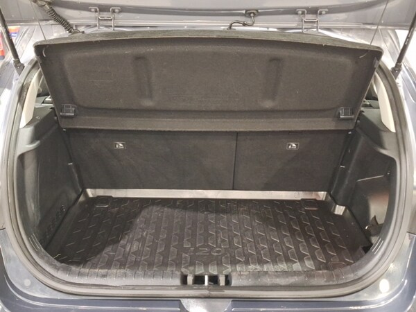 Used Hyundai i20 2023 for sale - 76108053: Photo 8