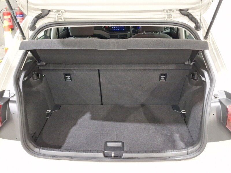 Used Volkswagen Polo 2023 for sale - 77596916: Photo 8