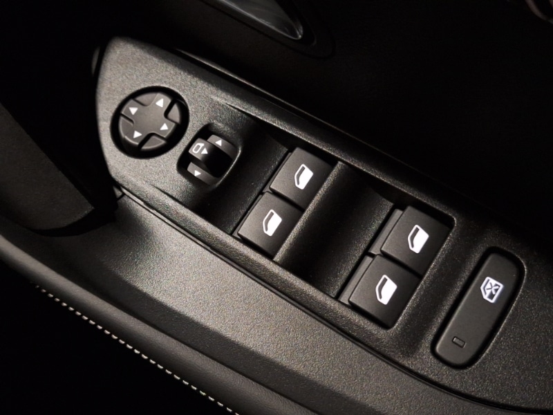 Used Peugeot 2008 2025 for sale - 76628832: Photo 18