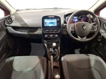 Used Renault Clio 2019 for sale - 75417637: Photo