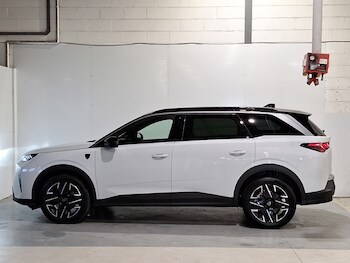 Used Peugeot 5008 2025 for sale - 77240973: Photo