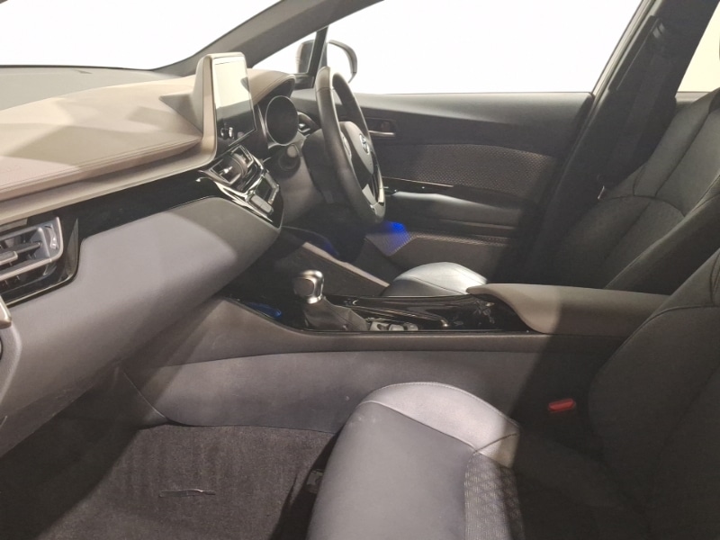 Used Toyota C-HR 2022 for sale - 77816741: Photo 5