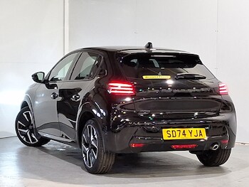 Used Peugeot 208 2024 for sale - 78312459: Photo