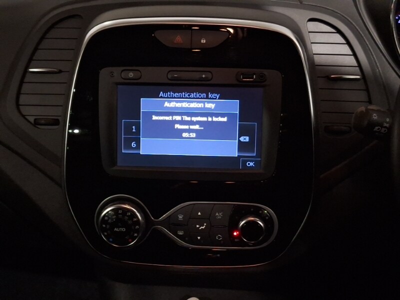 Used Renault Captur 2018 for sale - 77852241: Photo 11