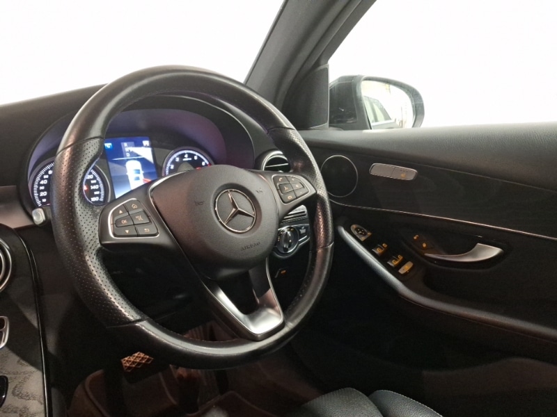 Used Mercedes-Benz GLC 2019 for sale - 76116583: Photo 10