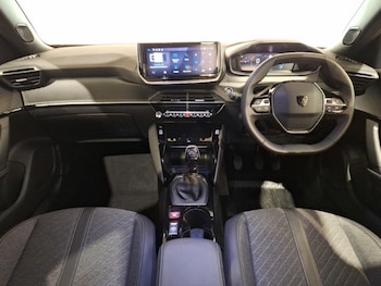 Used Peugeot 2008 2024 for sale - 78808500: Photo