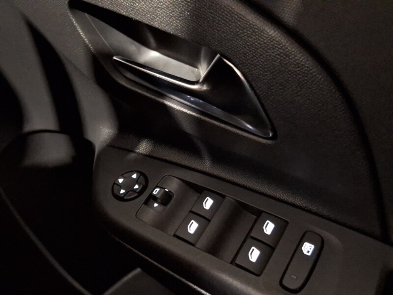 Used Vauxhall Corsa 2023 for sale - 77197916: Photo 18