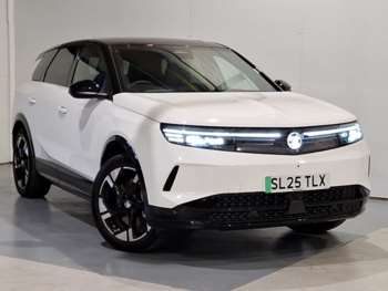 2025 - 157kW Ultimate 73kWh 5dr Auto [Panoramic Roof]