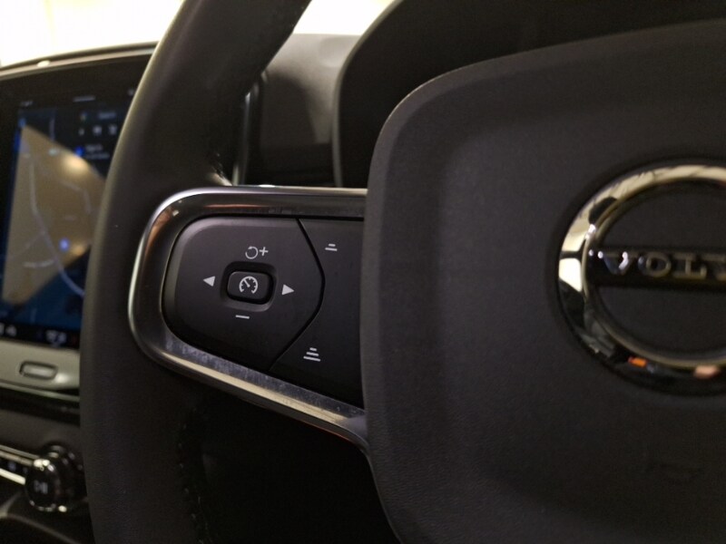 Used Volvo XC40 2021 for sale - 76478700: Photo 16