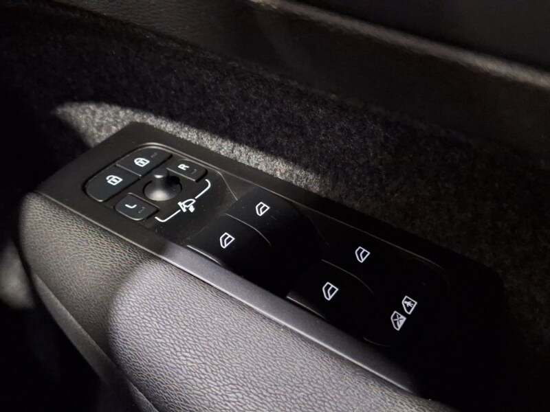 Used Volvo XC40 2021 for sale - 76478700: Photo 17