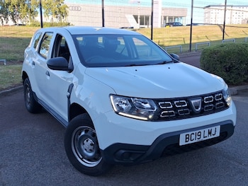 Used Dacia Duster 2019 for sale - 79373039: Photo