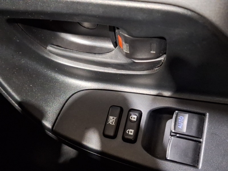 Used Toyota Yaris 2018 for sale - 77623044: Photo 18