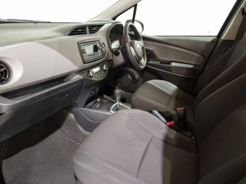 Used Toyota Yaris 2018 for sale - 77623044: Photo 5