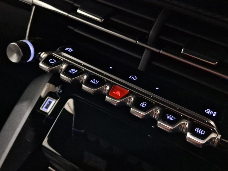 Used Peugeot 2008 2024 for sale - 78032864: Photo 15