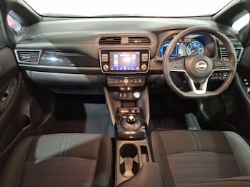 Used Nissan Leaf 2023 for sale - 78527307: Photo