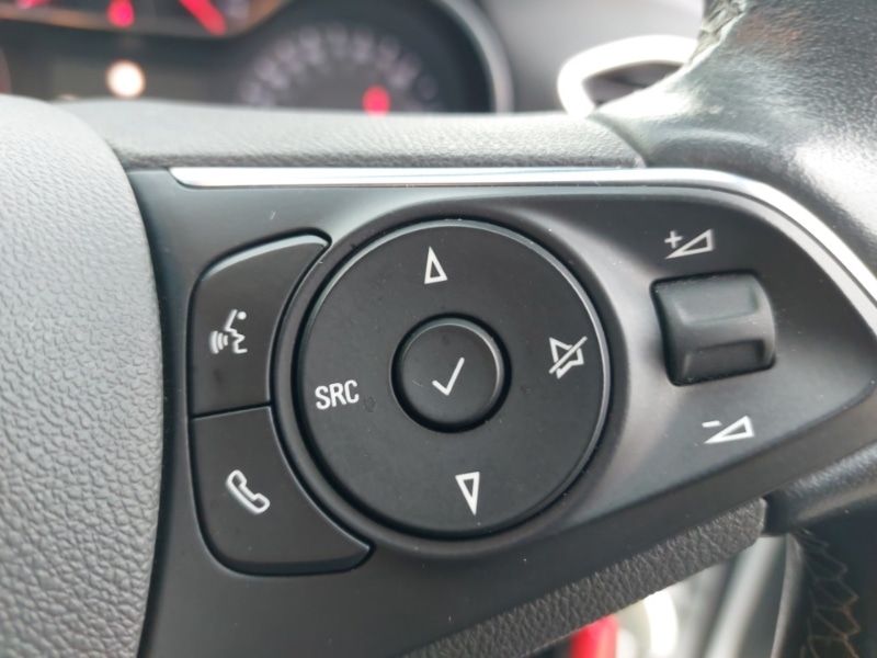 Used Vauxhall Crossland 2021 for sale - 76571686: Photo 13