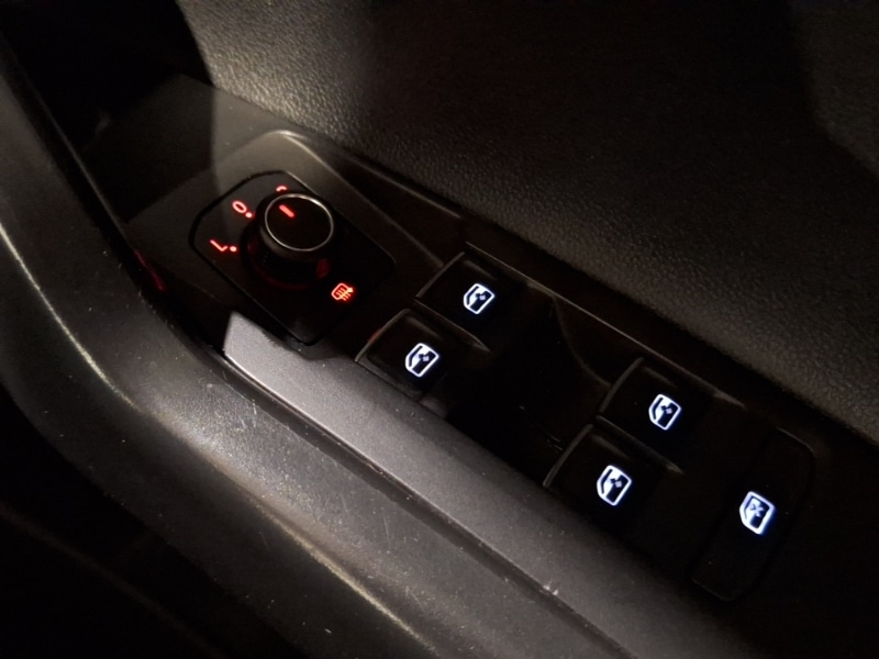 Used Volkswagen Polo 2019 for sale - 76471641: Photo 18