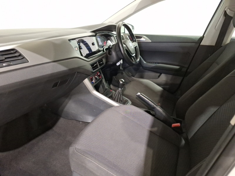 Used Volkswagen Polo 2019 for sale - 76471641: Photo 5