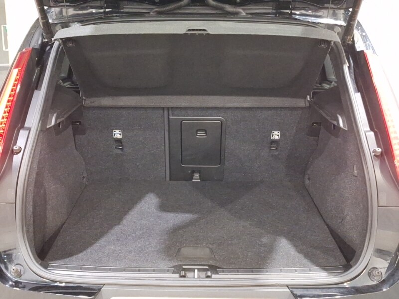 Used Volvo XC40 2021 for sale - 76478696: Photo 8