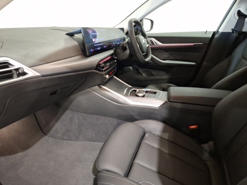 Used BMW i4 2025 for sale - 78132733: Photo 5