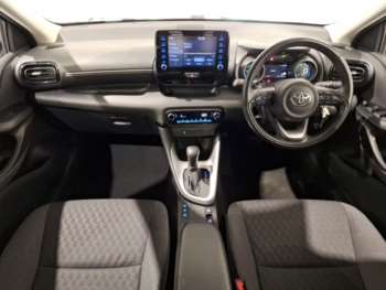 Used Toyota Yaris 2022 for sale - 74776173: Photo