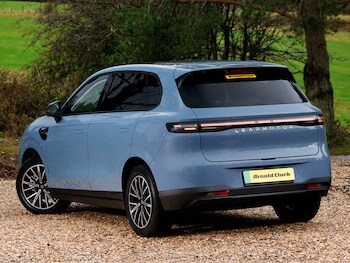 Used Leapmotor B10 2025 for sale - 77000038: Photo