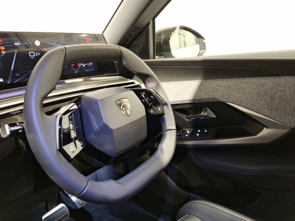 Used Peugeot 5008 2025 for sale - 76246408: Photo 10