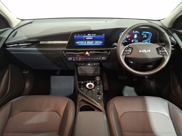 Used Kia Niro 2023 for sale - 76289560: Photo 2